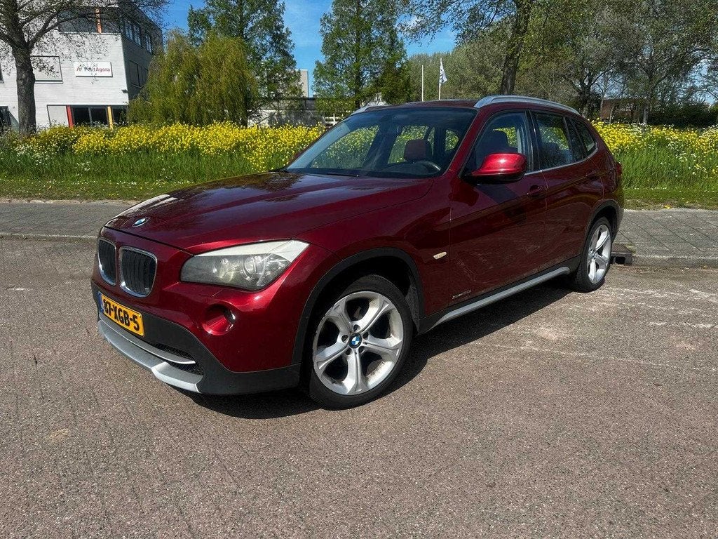 BMW X1 sDrive20i; 87-XGB-5, Auto's, X1, Euro 5, 4 cilinders, Handgeschakeld