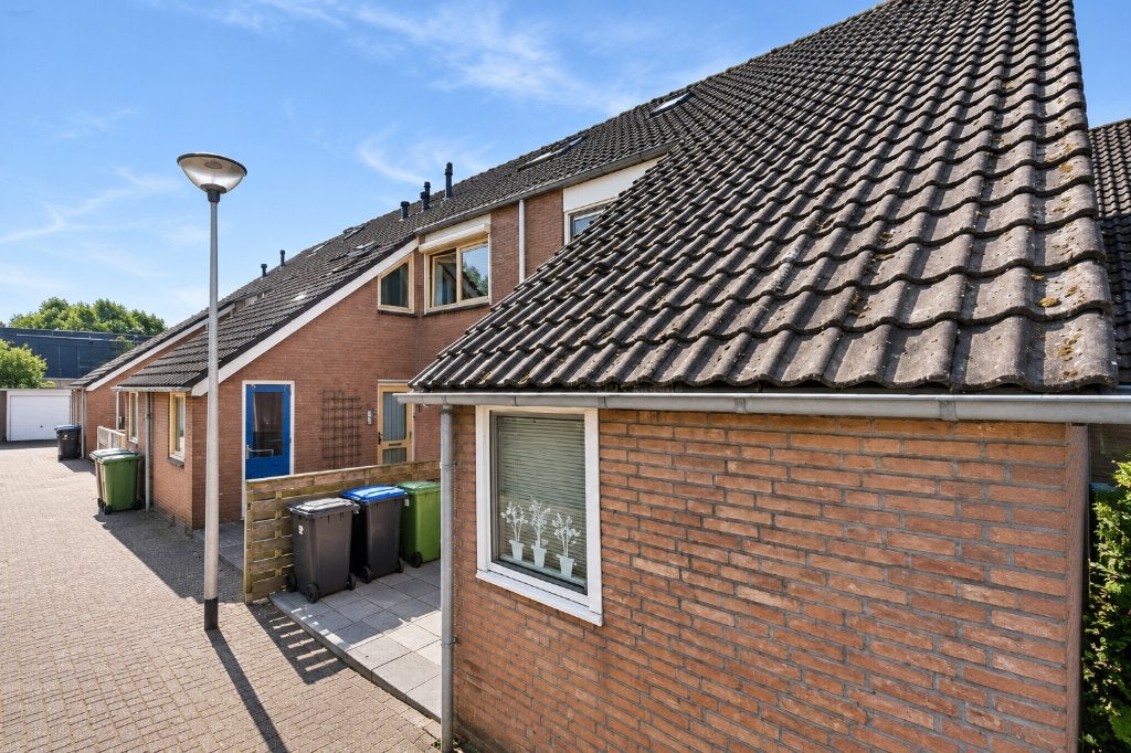 Woning te huur | 4 slaapkamers | Bergen op Zoom, Bergen op Zoom, Noord-Brabant, Via bemiddelaar, 111 m²