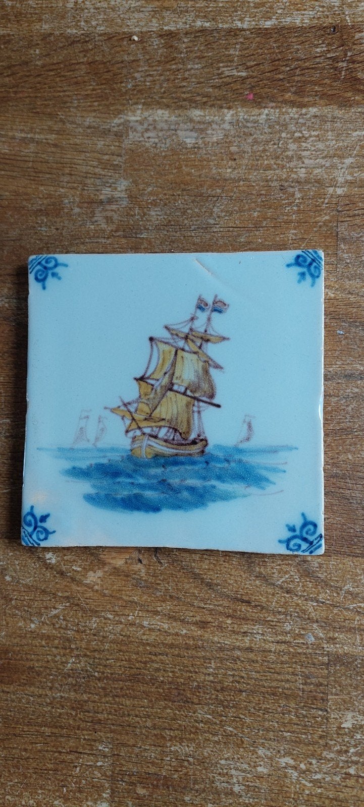 Antieke Delfts Blauw Tegel met Schip, Ophalen of Verzenden