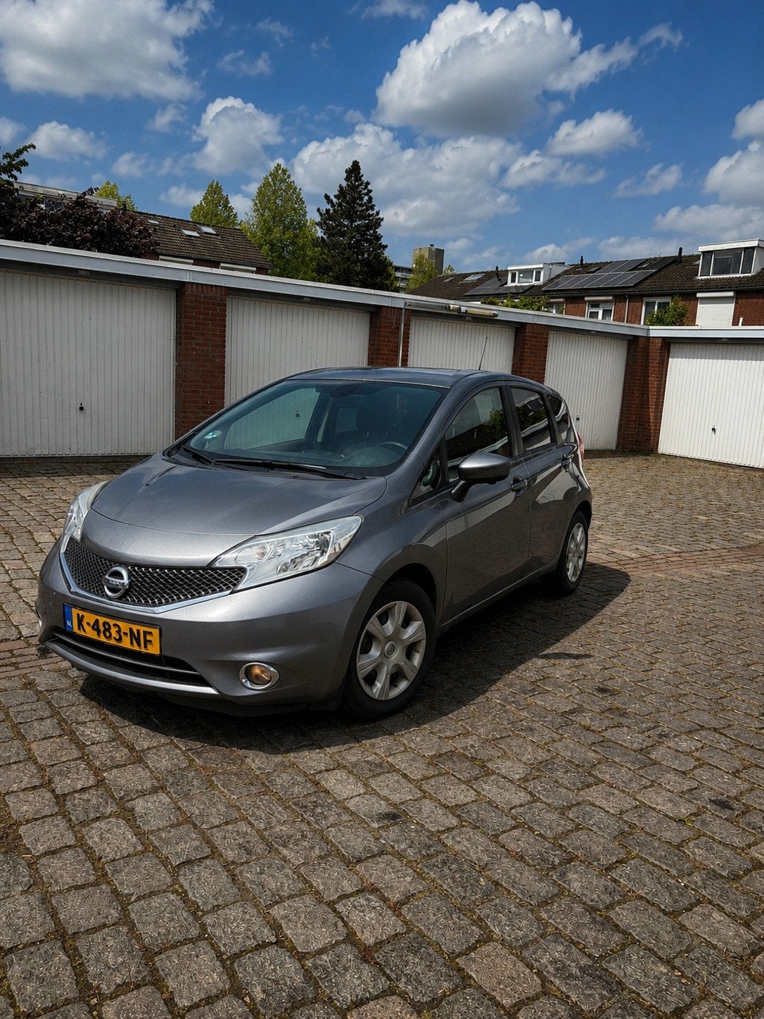 Nissan Note 1.2 Dig-s 72KW/98PK CVT 2014 Grijs VLDG ONDH!, Auto's, Nissan, 1045 kg, 49 €/maand, 98 pk, Grijs