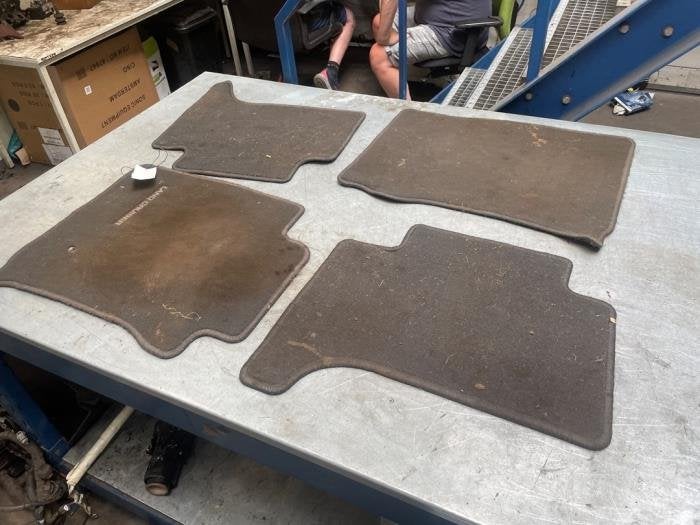 Matten Set van een Toyota Landcruiser, Auto-onderdelen, Gebruikt, -, -, Ophalen of Verzenden
