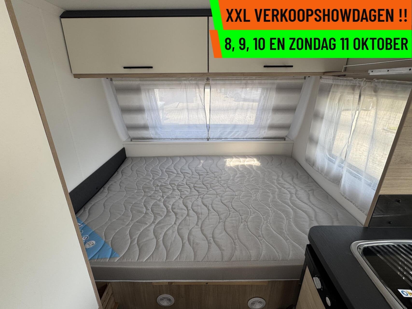 CARAVELAIR ALBA 390, LICHTGEWICHT,DWARSBED,TREINZIT,VOORTENT, Hordeur, Bedrijf, 750 - 1000 kg, 5 tot 6 meter