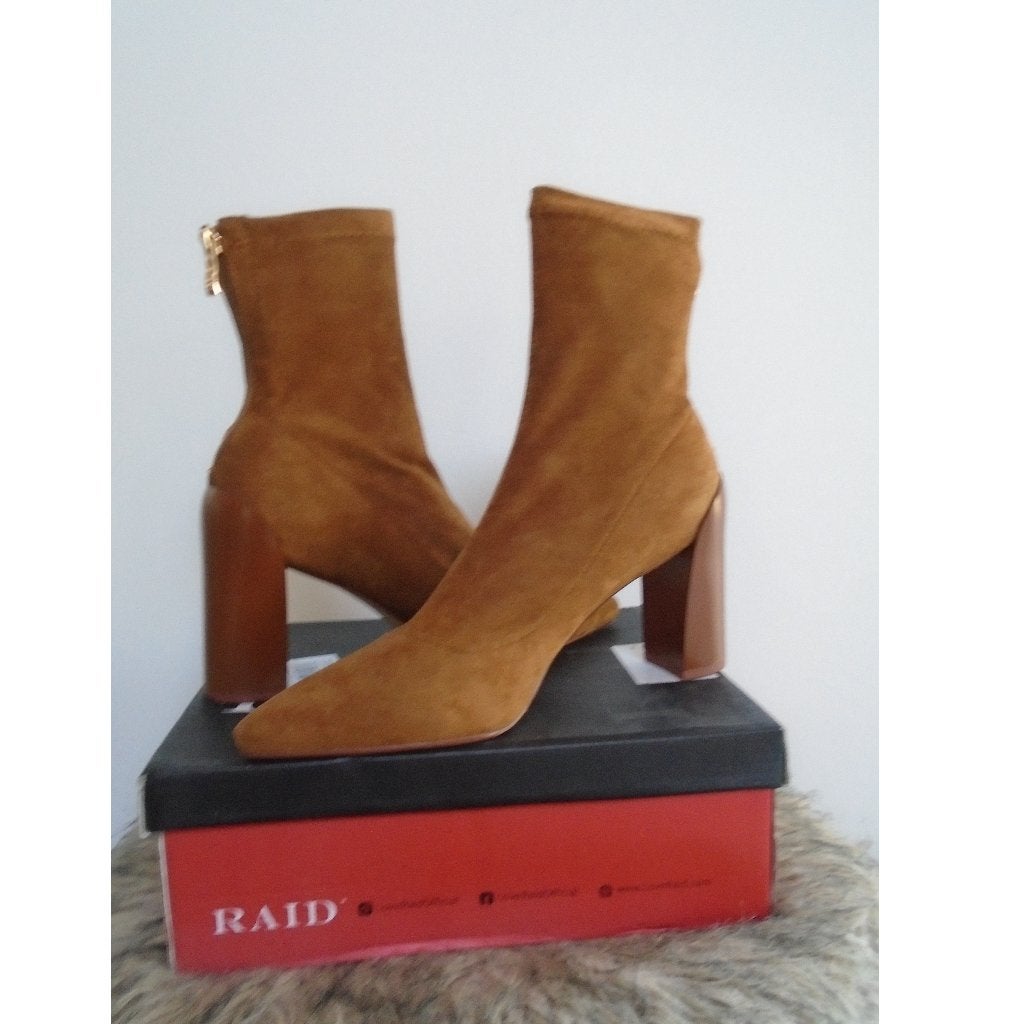Raid bruin cognac tan enkellaarzen UK8/41 nooit gedragen, Bruin, Verzenden, Lage of Enkellaarzen, Nieuw