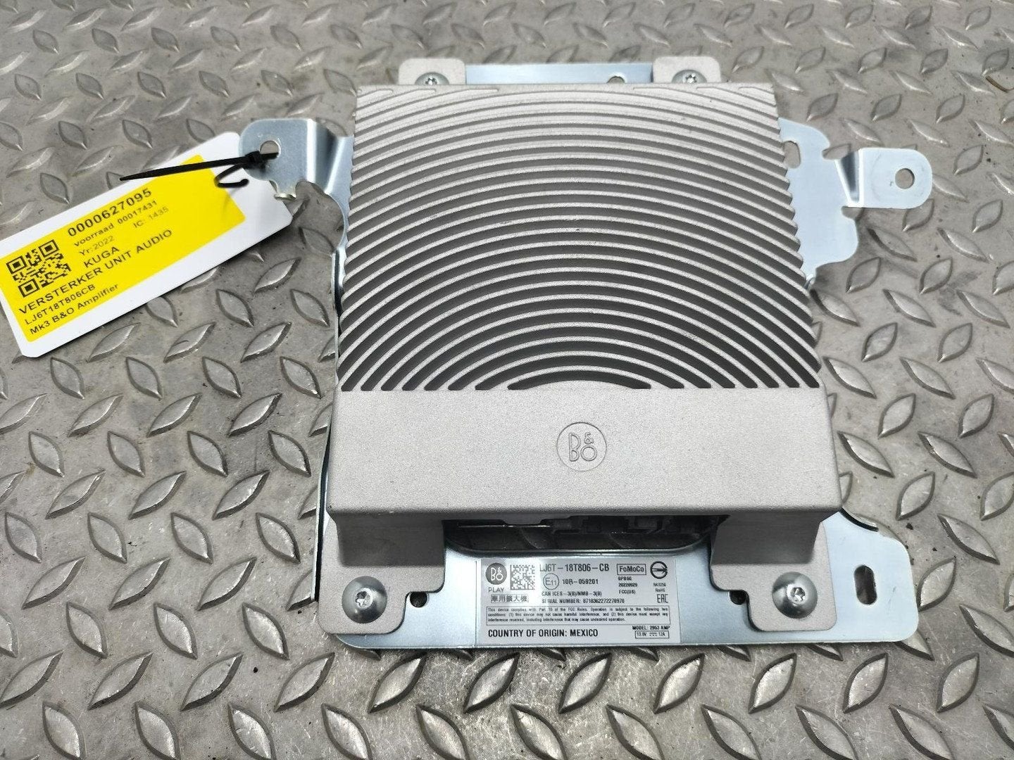 FORD KUGA ST LINE DFK  VERSTERKER UNIT AUDIO 2022, Ophalen of Verzenden, Gebruikt, Stiba lid