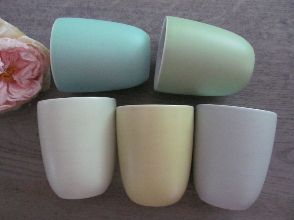 5 Goedewaagen Gouda Holland Pastel Mokken / Bekers, Overige merken, Keramiek, Vintage, Zo goed als nieuw