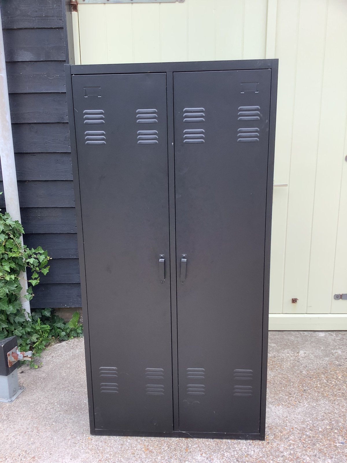 Locker kast, Ophalen, Gebruikt