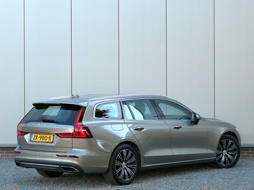 Volvo V60 T5 Inscription 12 MND garantie Harman Kardon / DAB, Auto's, Automaat, 15 km/l, 4 cilinders, 1969 cc