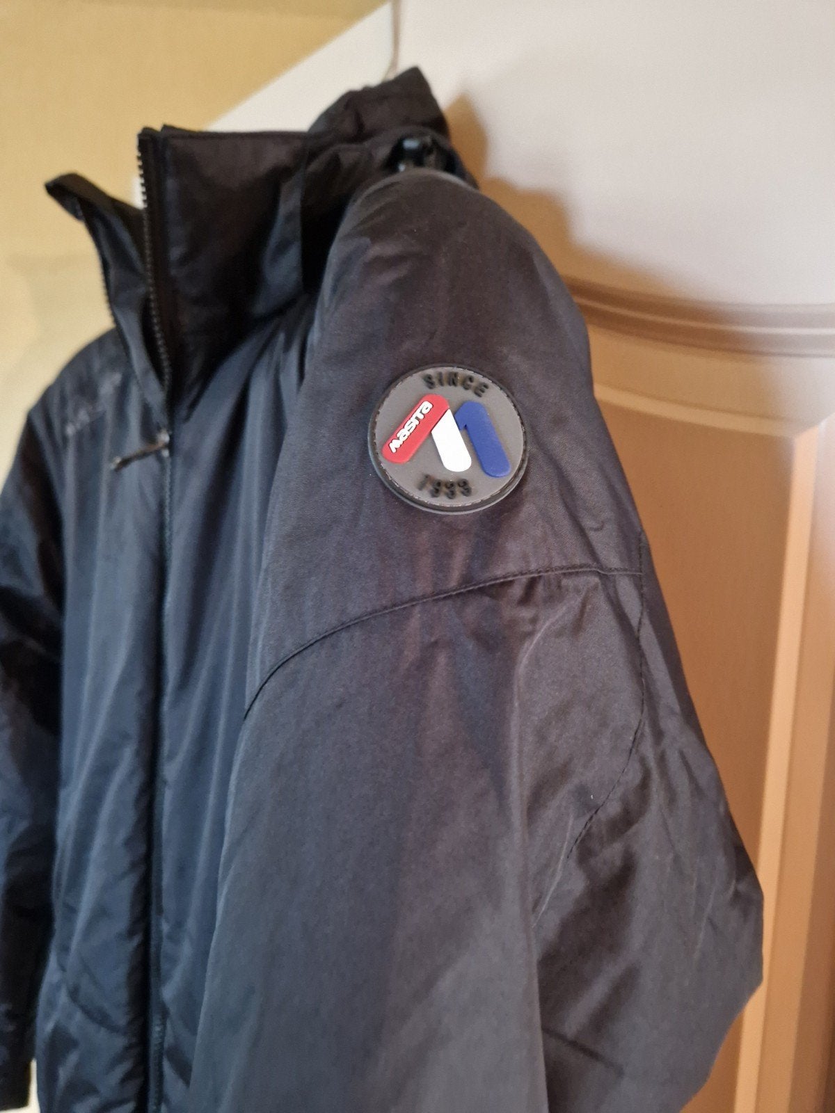 Nieuwe sportjack / jack merk Makita, Kleding | Heren, Ophalen of Verzenden, Nieuw