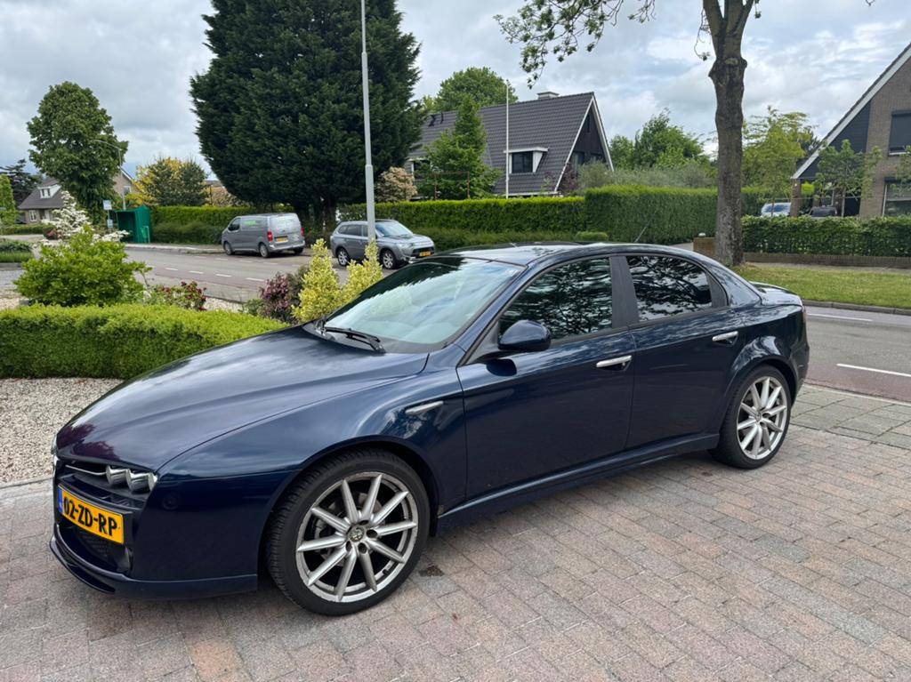 Alfa 159 1.8mpi/1.9jtd sloper onderdelen, Ophalen of Verzenden, Voor, Motorkap