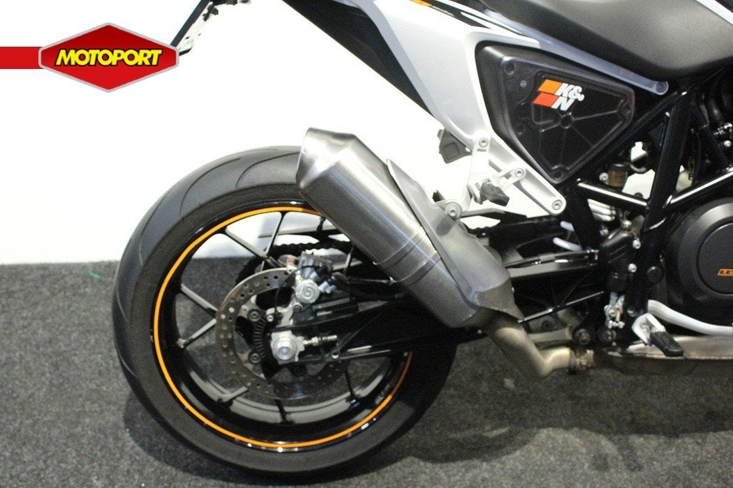 KTM 690 DUKE ABS, Motoren, Bedrijf, Toermotor