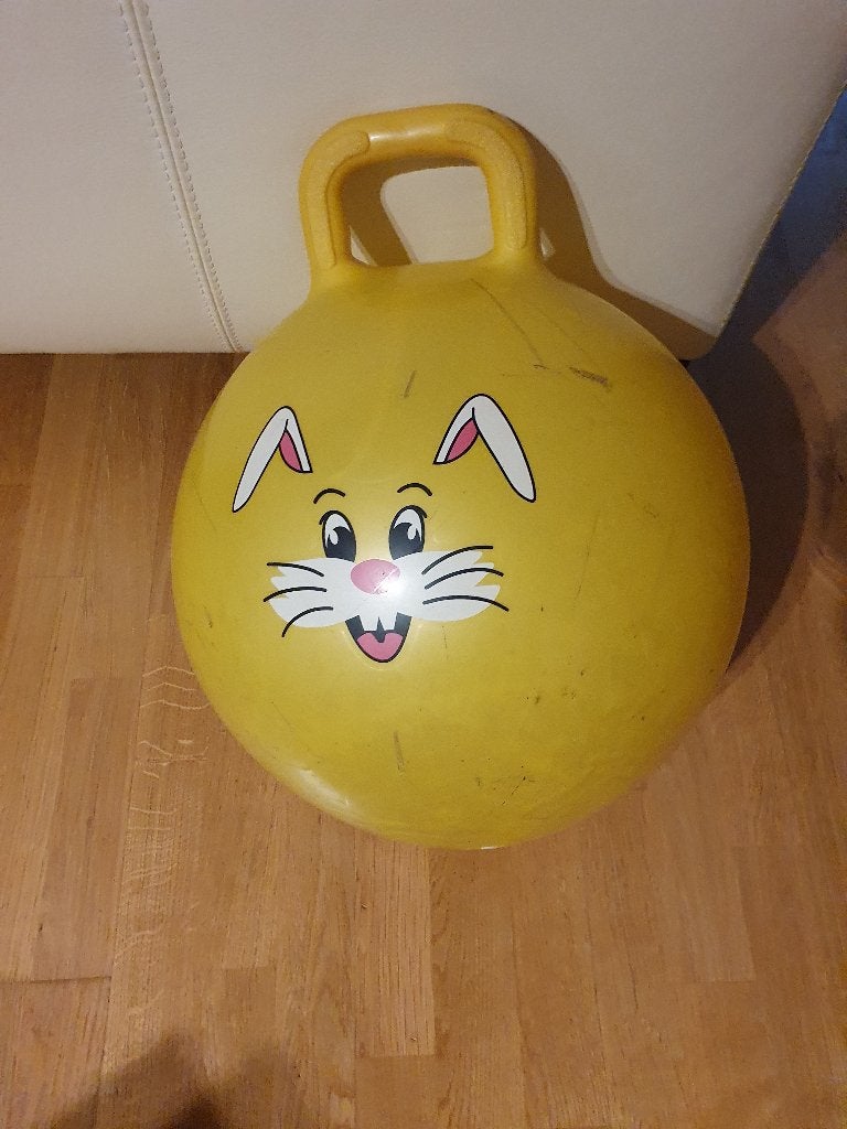 skippybal, Ophalen