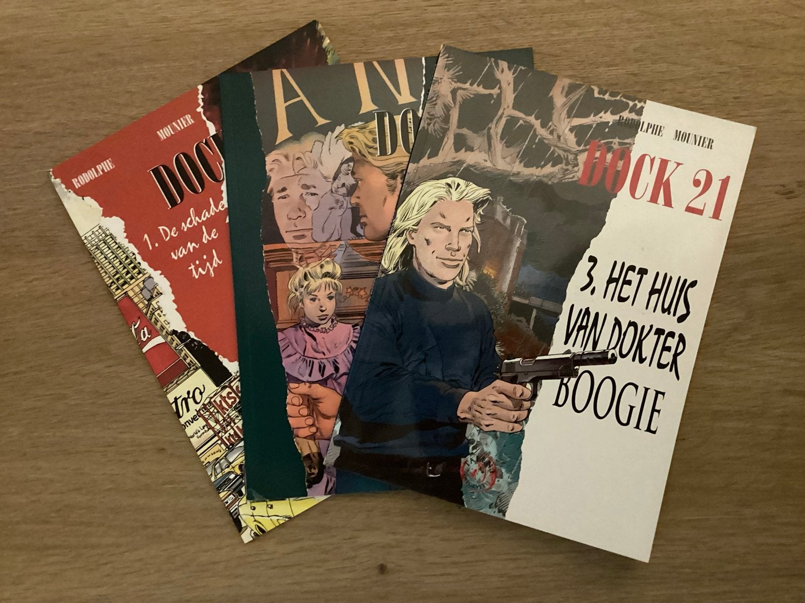 Rodolphe Mounier stripboeken - De schade van de tijd & Het h, Meerdere stripboeken, Ophalen of Verzenden, Zo goed als nieuw