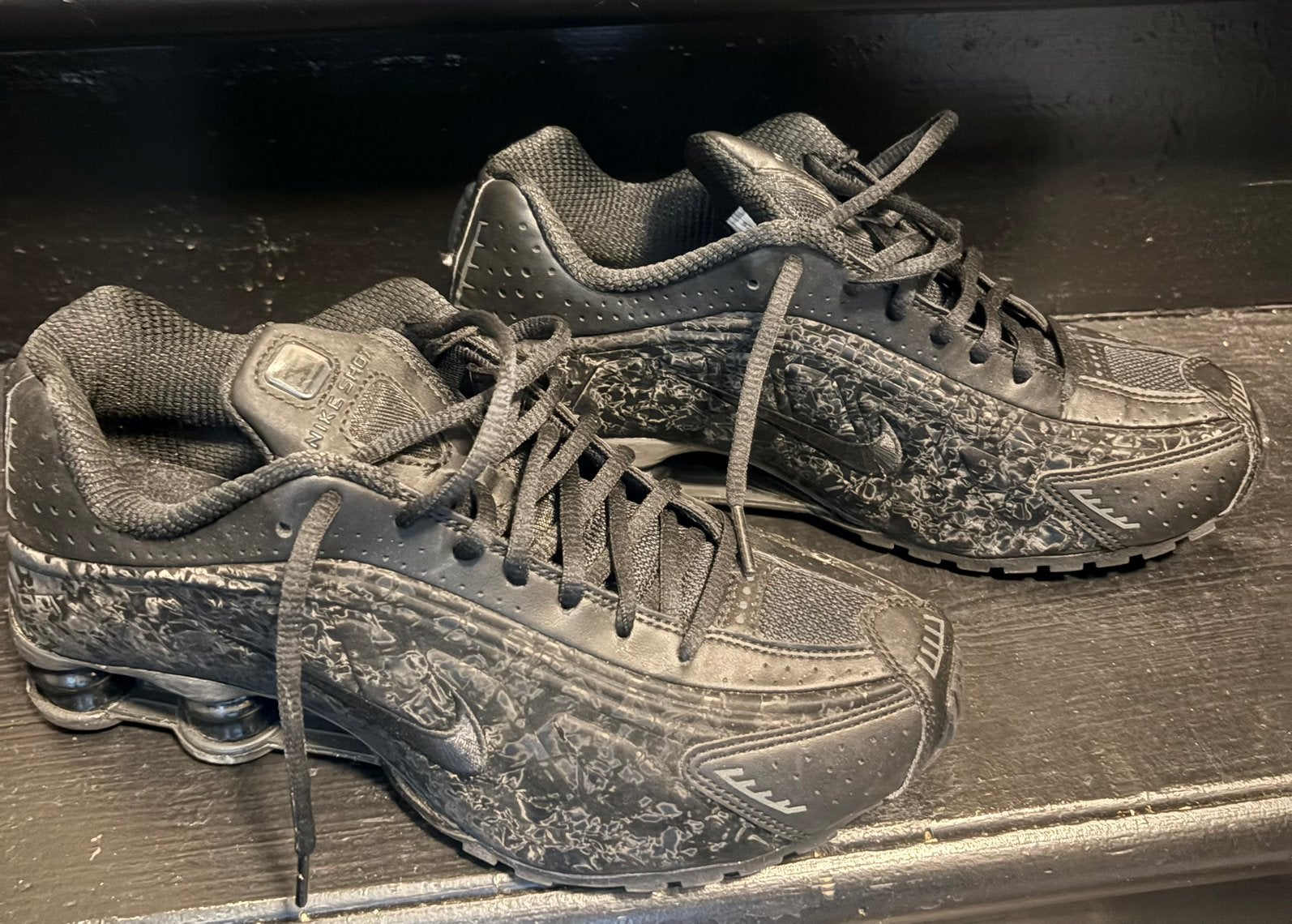 Nike shox speciale print maat 41, Ophalen of Verzenden, Zo goed als nieuw, Sneakers of Gympen