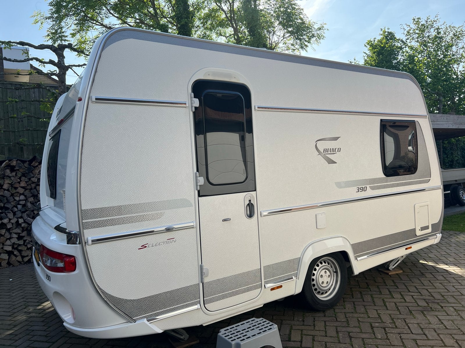 Fendt Bianco Selection 390 - Compacte en complete caravan, Vast bed, Treinzit, Tot en met 3, Particulier
