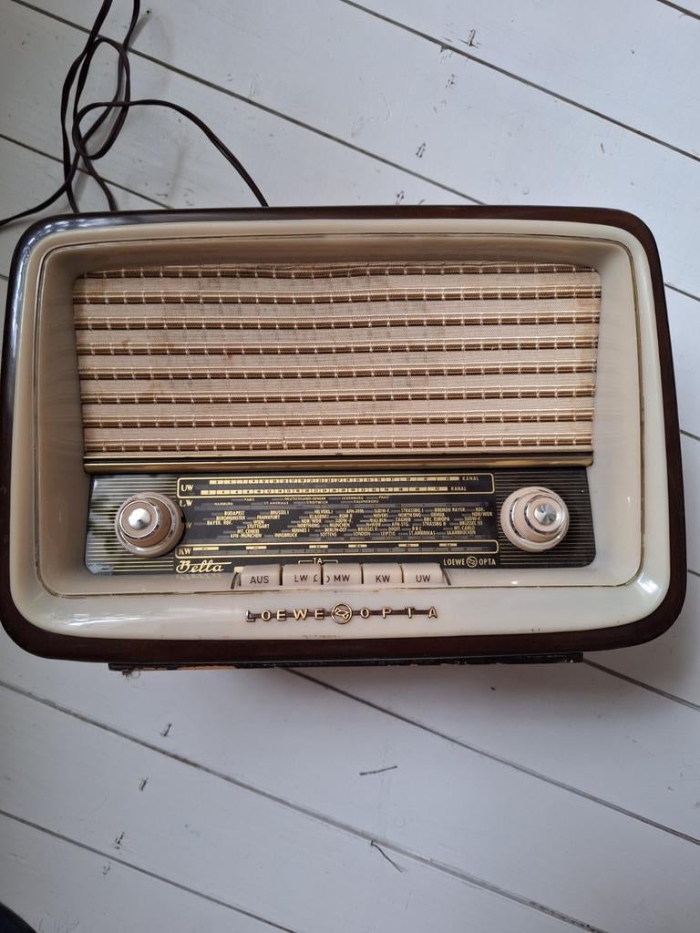 Vintage Loewe Opta Delta buizenradio - werkt nog!, Ophalen of Verzenden, Gebruikt, Radio