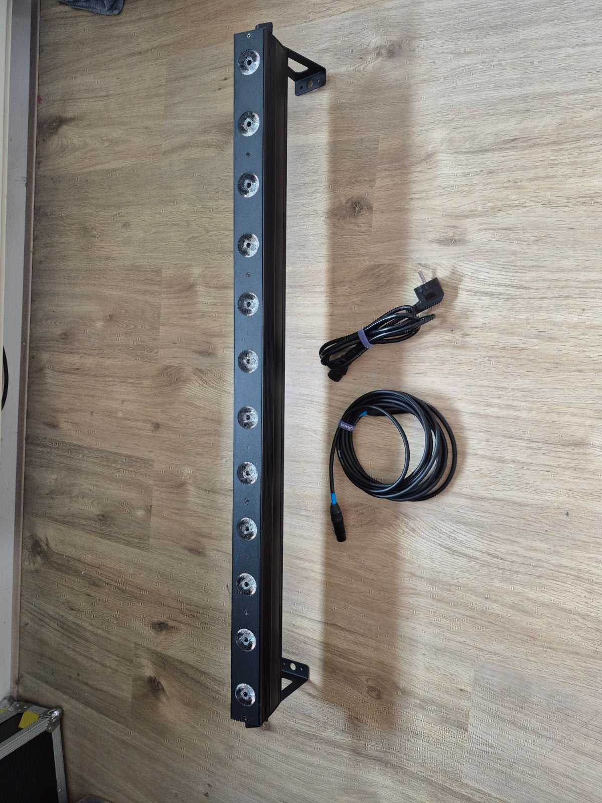 Ayra LED Tri-Bar 12 RGB pixelbar, Ophalen, Zo goed als nieuw, Apparatuur