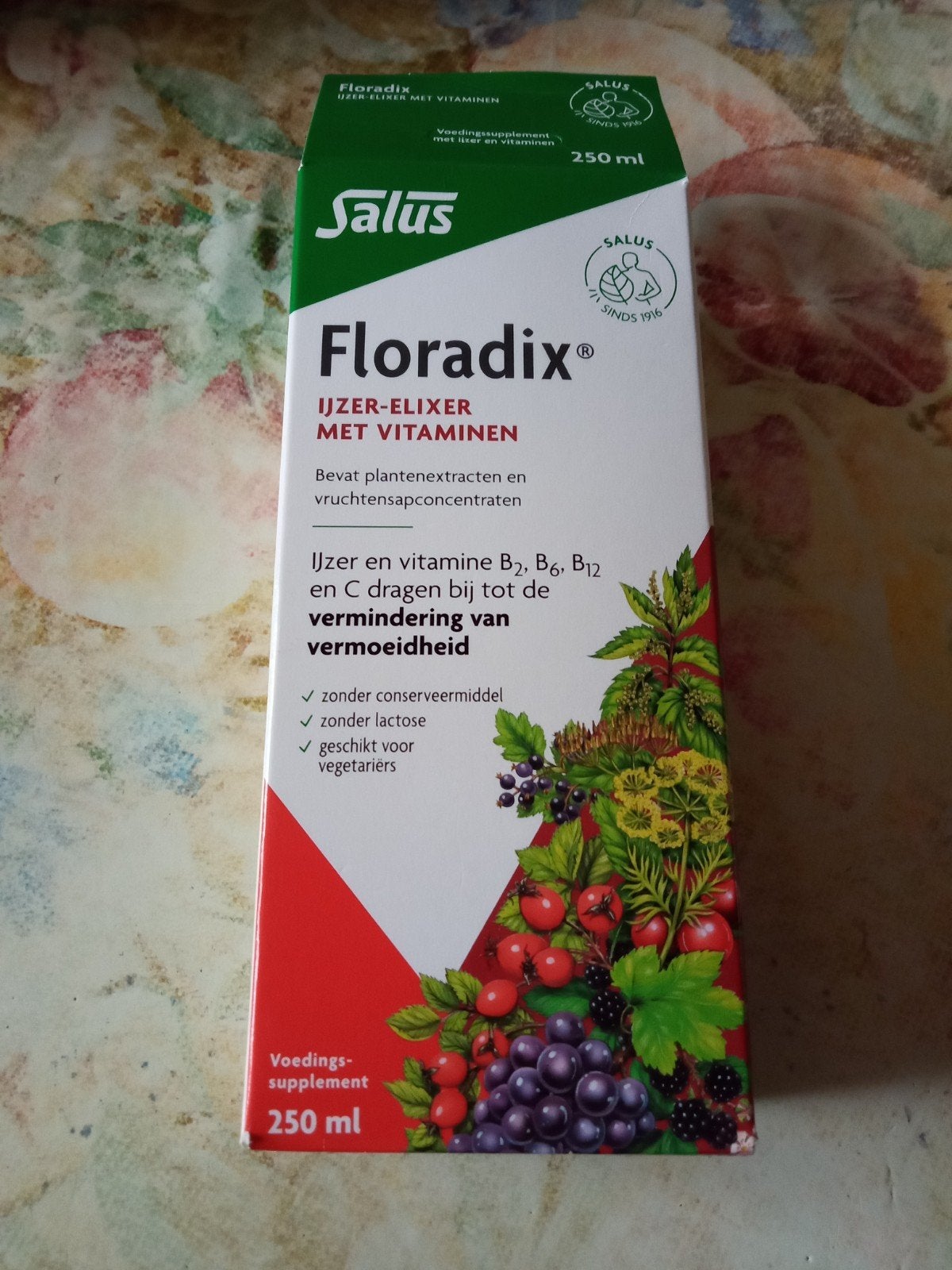 fles Floradix, Ophalen of Verzenden, Gebruikt, Poeder of Drank