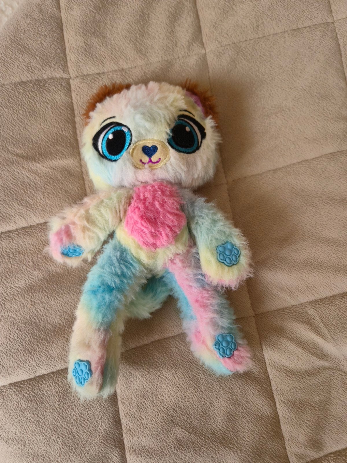 Schattige veelkleurige knuffelbeer, Overige merken, Overige karakters, Beer, Ophalen of Verzenden