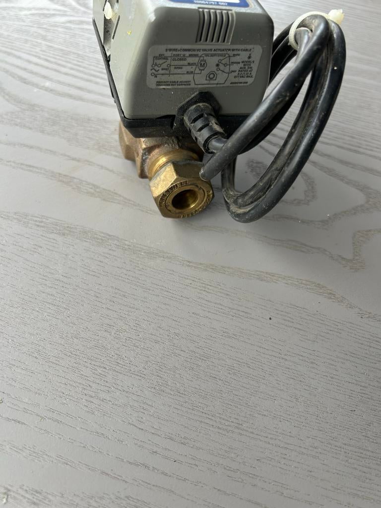 Honeywell VC8015 2-weg klep actuator, Ophalen, Gebruikt, Overige typen