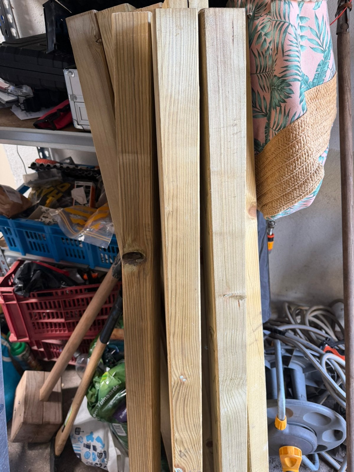 8 houten nieuwe vierkante balken 6cm bij 140 lang., Geïmpregneerd, Gebruikt, Ophalen of Verzenden, 50 mm of meer