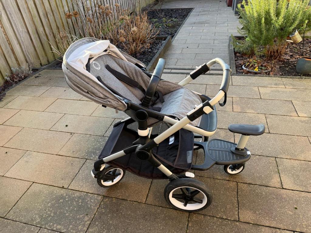 Bugaboo Fox 2 complete set incl. comfort wheeled board, Bugaboo, Ophalen, Kinderwagen, Verstelbare duwstang