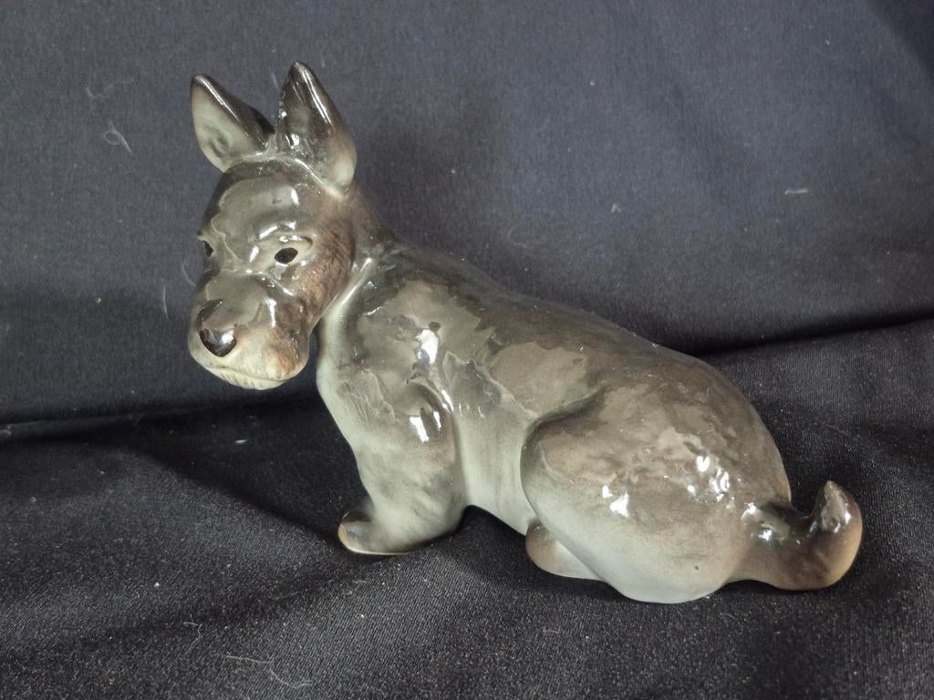 Vintage Lomonosov Schotse Terriër beeldje ca. jaren 70, Ophalen of Verzenden, Zo goed als nieuw, Hond of Kat, Beeldje of Figuurtje