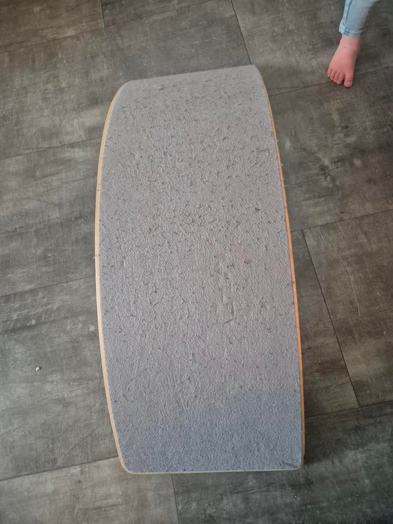 Houten Wobbelboard met Vilt - Balansbord voor Kinderen, Ophalen, Gebruikt, Rij- of Hobbelspeelgoed
