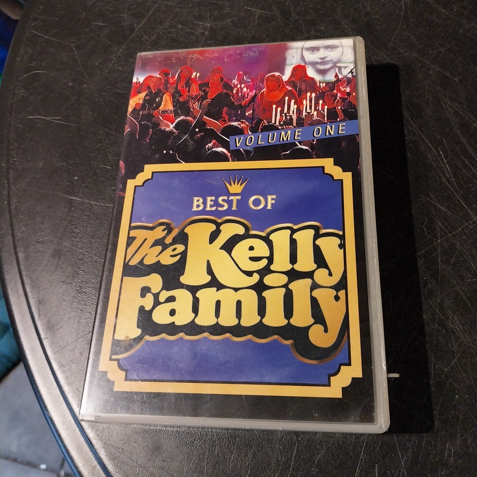 The Kelly Family - Best Of Volume One VHS, Cd's en Dvd's, VHS | Film, Muziek, Alle leeftijden, Ophalen of Verzenden, VHS