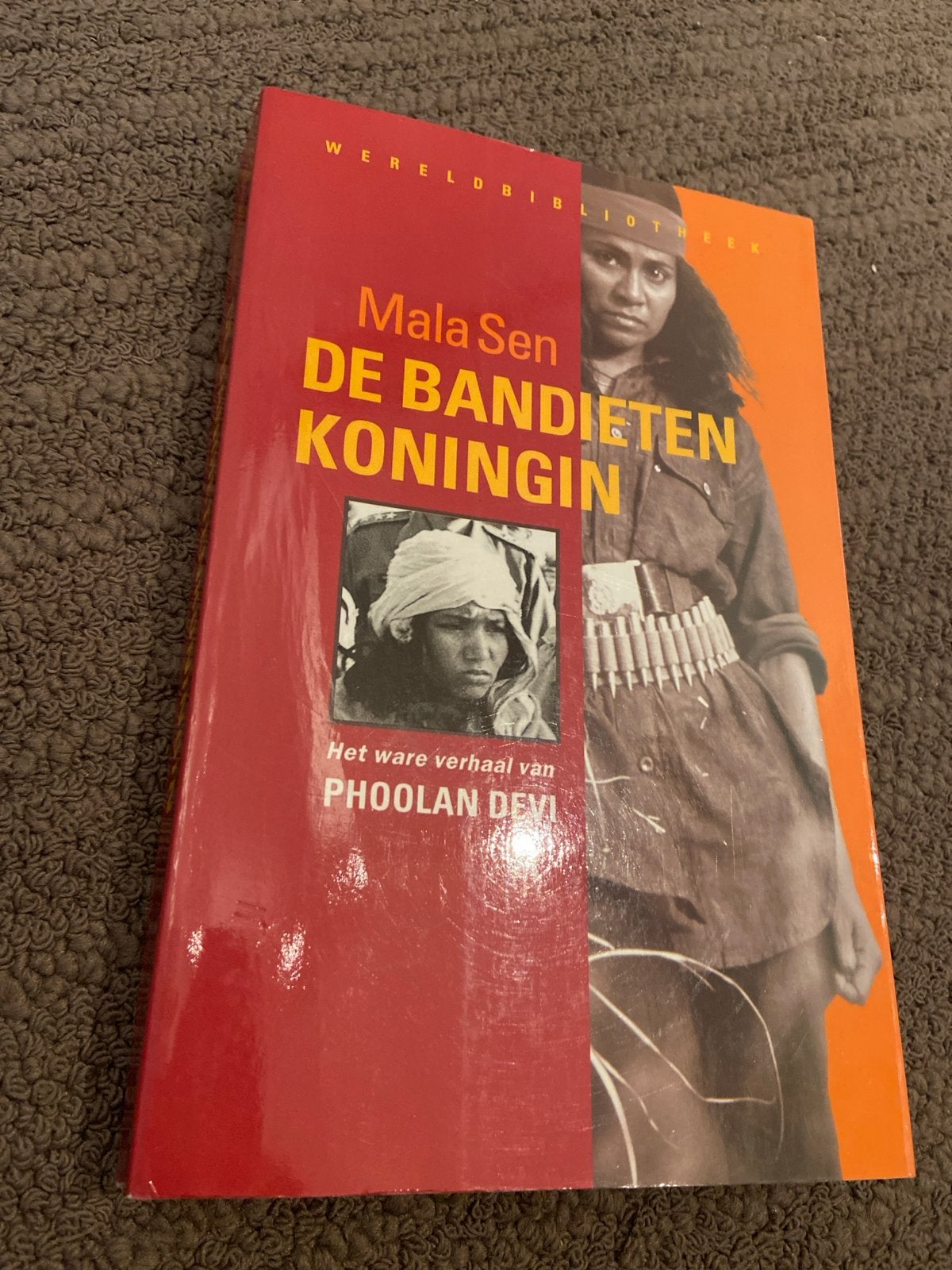 De bandietenkoningin - Het ware verhaal van Phoolan Devi, Ophalen of Verzenden, Gelezen, Overige