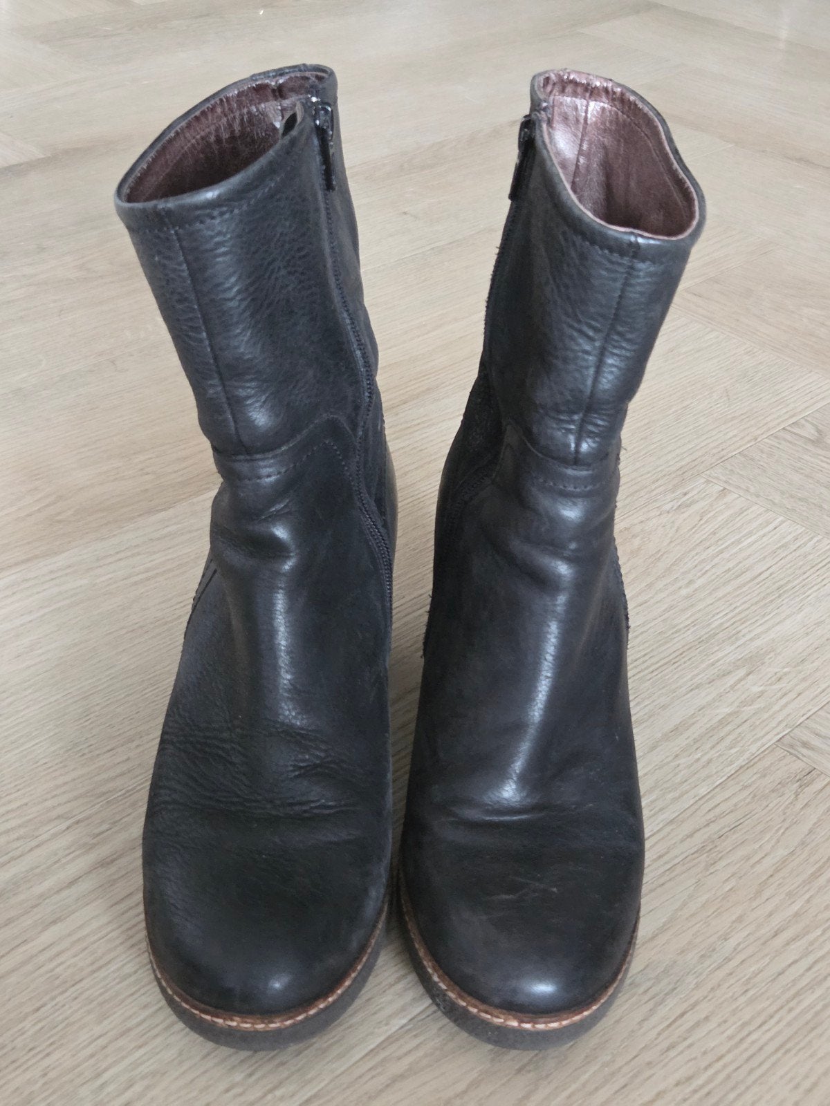 Dames enkel laarzen (Via Vai), Ophalen of Verzenden, Zo goed als nieuw, Zwart