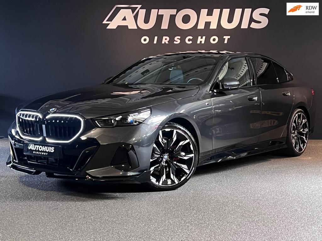 BMW 5-serie 520i High Executive Edition M Stuurverwarming/ S, Auto's, Automaat, 1998 cc, Achterwielaandrijving, Gebruikt