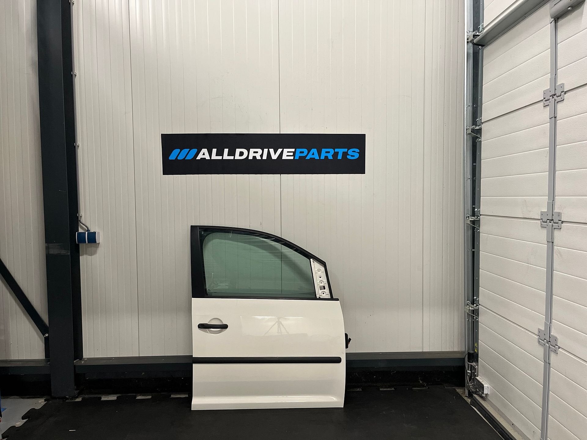 VW Volkswagen Caddy Voorportier rechts R902 wit 2K0831056B