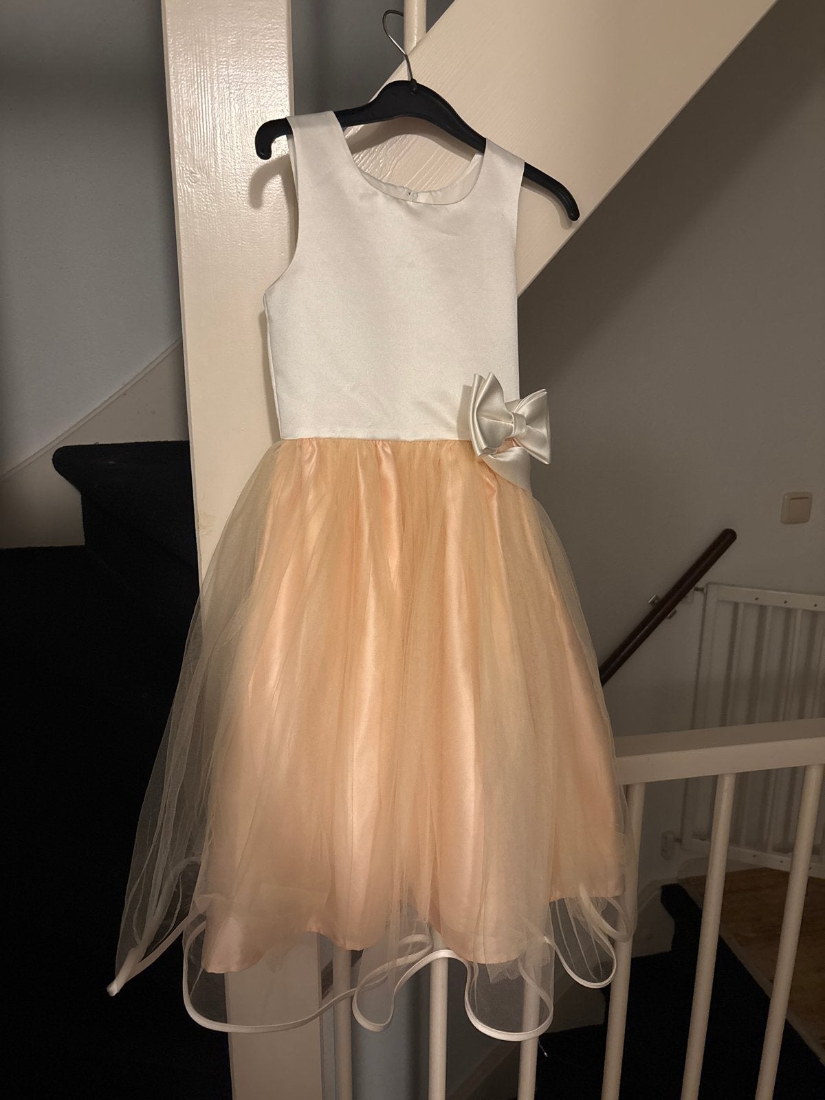 Elegante Trouwjurk/Feestjurk voor Meisjes (6-7 jaar), Kinderen en Baby's, Kinderkleding | Maat 122, Ophalen of Verzenden, Zo goed als nieuw