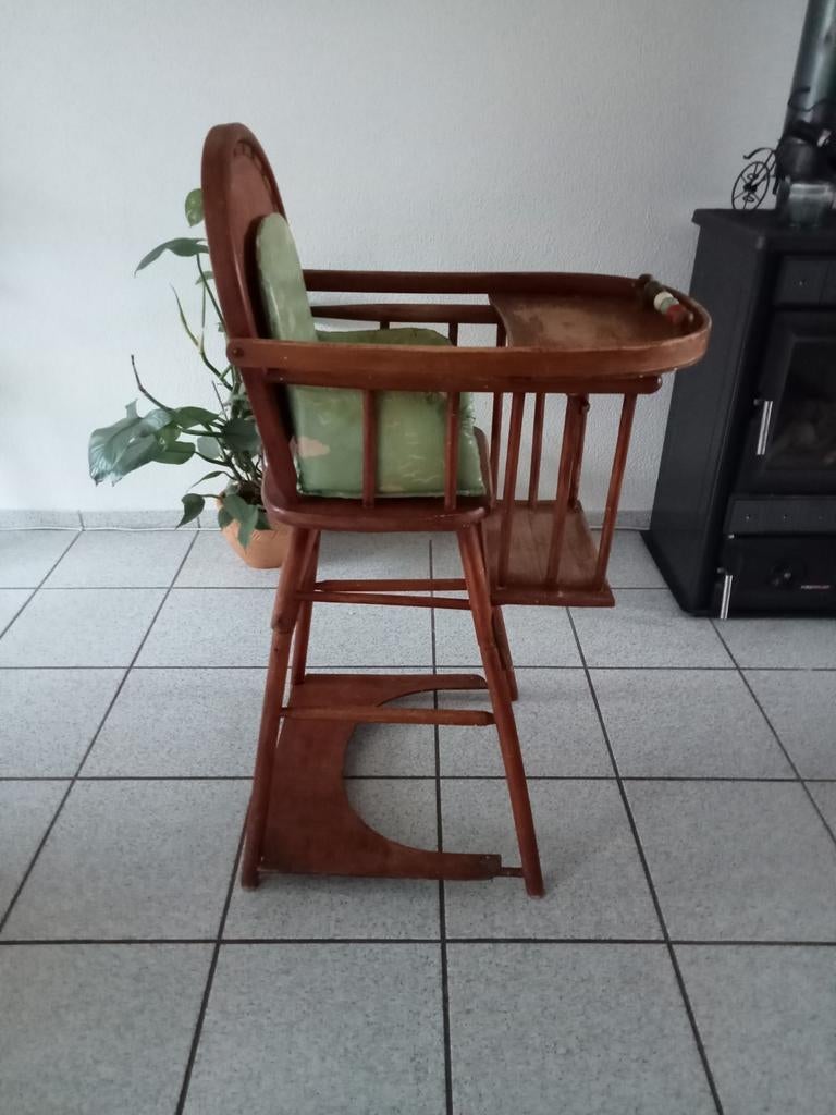 Vintage Kibofa Houten Kinderstoel met Eetblad, Ophalen, Gebruikt