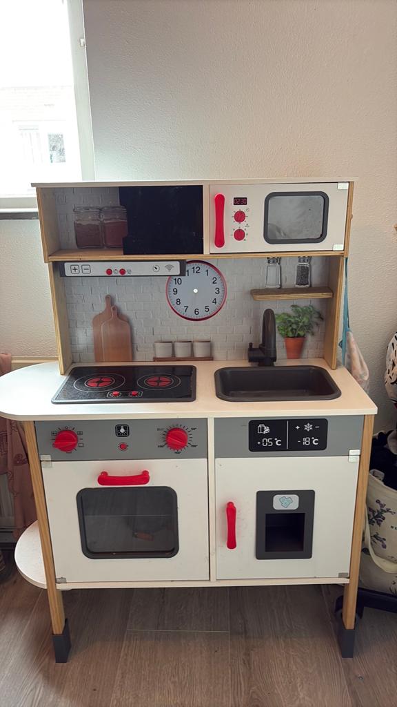 Kinderkeuken met licht en geluid, Kinderen en Baby's, Speelgoed | Speelkeukens, Ophalen, Gebruikt, Hout, Speelkeuken