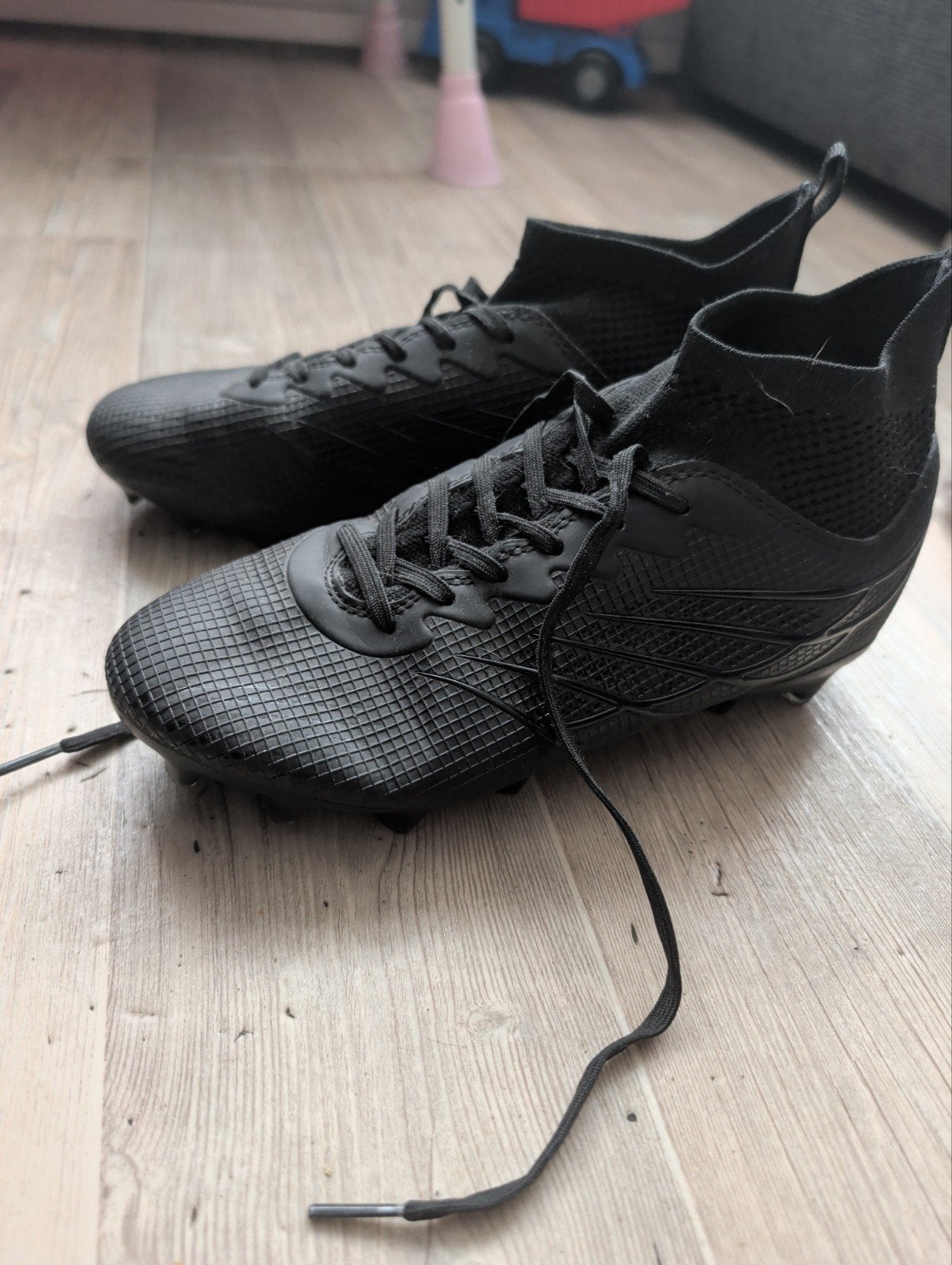 Voetbalschoenen maat 39 - Nieuwstaat, Ophalen, Nieuw, Schoenen