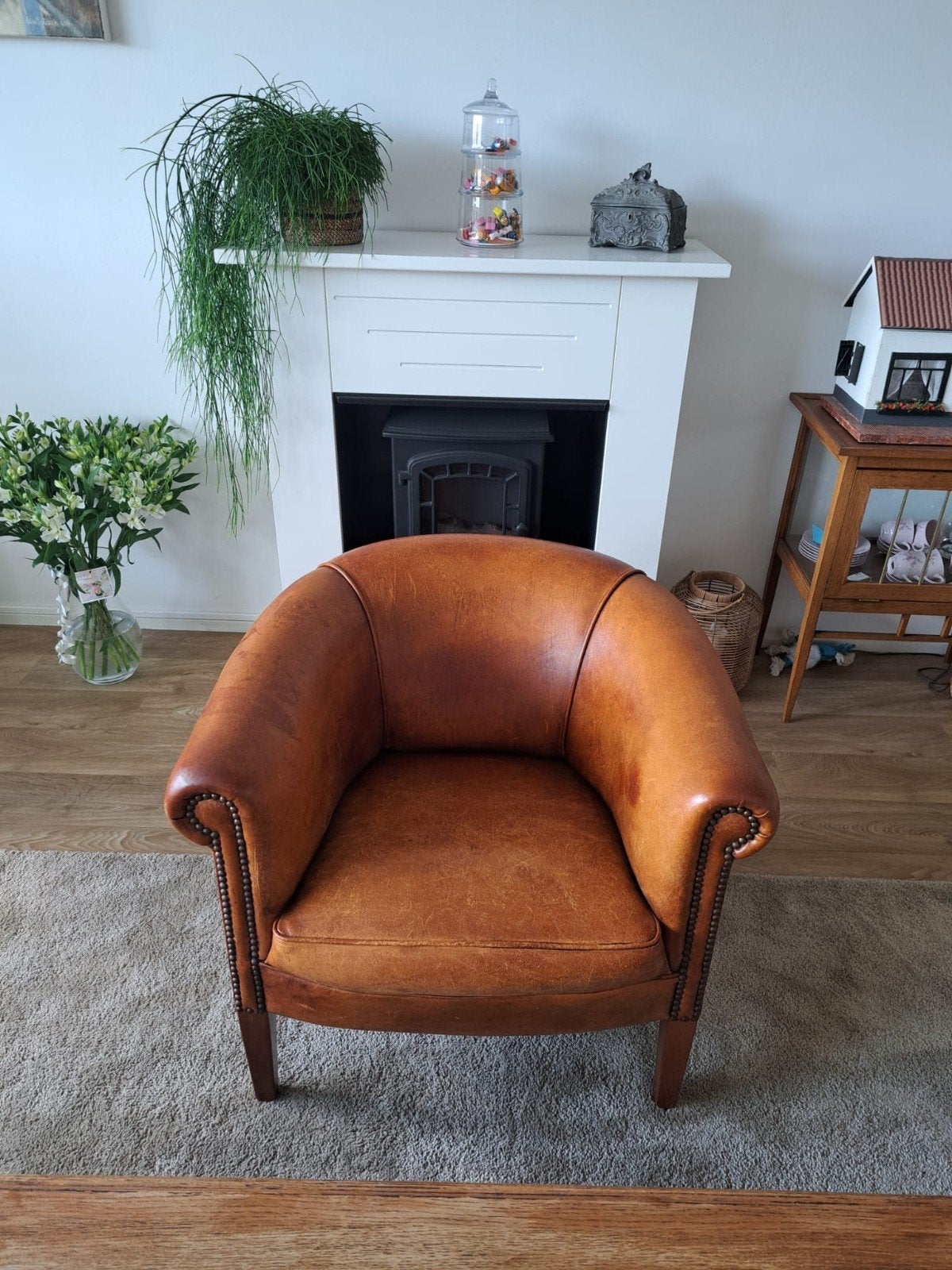 Leren fauteuil van schapenleer - 67 cm, Huis en Inrichting, Fauteuils, Ophalen, Minder dan 50 cm, Gebruikt, Minder dan 75 cm