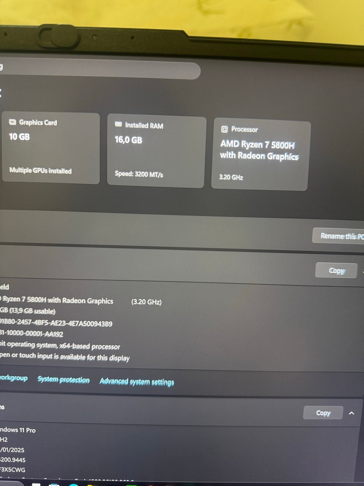 Foto 5 van Lenovo Legion 5 15ACH6A Gaming Laptop - Ryzen 7, RX 6600M