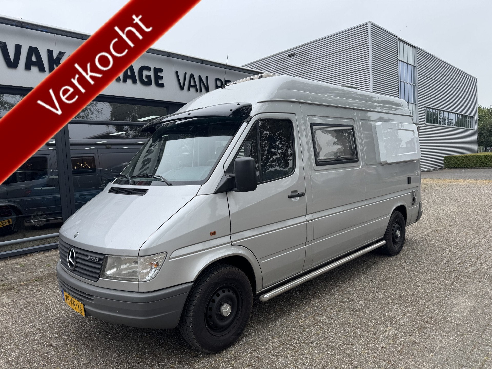 Mercedes-Benz 212 D MERCEDES SPRINTER BUSCAMPER NETTE BUSCAM, Caravans en Kamperen, Mercedes-Benz, Bedrijf, Diesel, Verkoop@vakgaragebonhof.nl