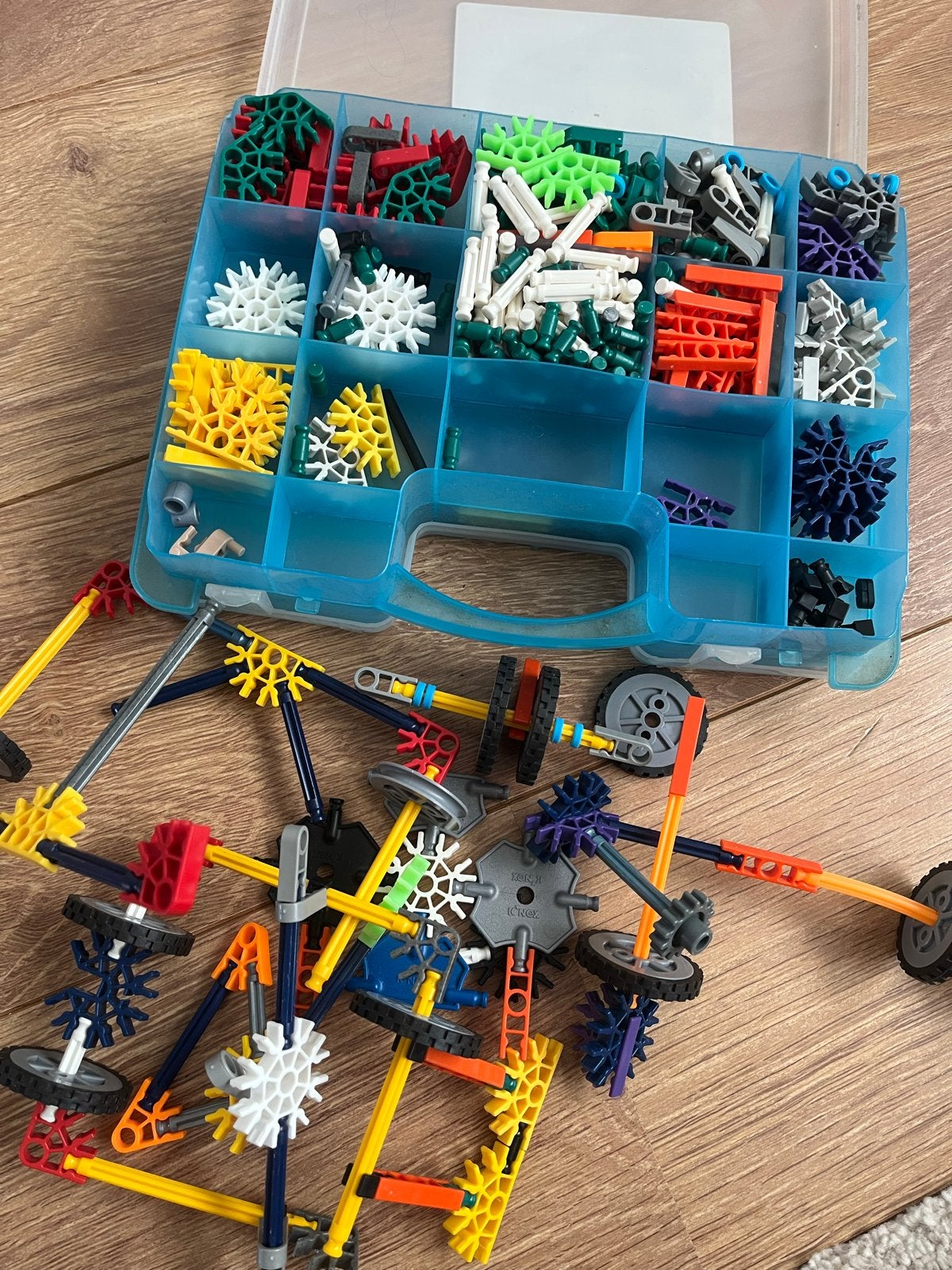 Set K'nex met opbergdoos, Ophalen of Verzenden, Gebruikt, K'nex