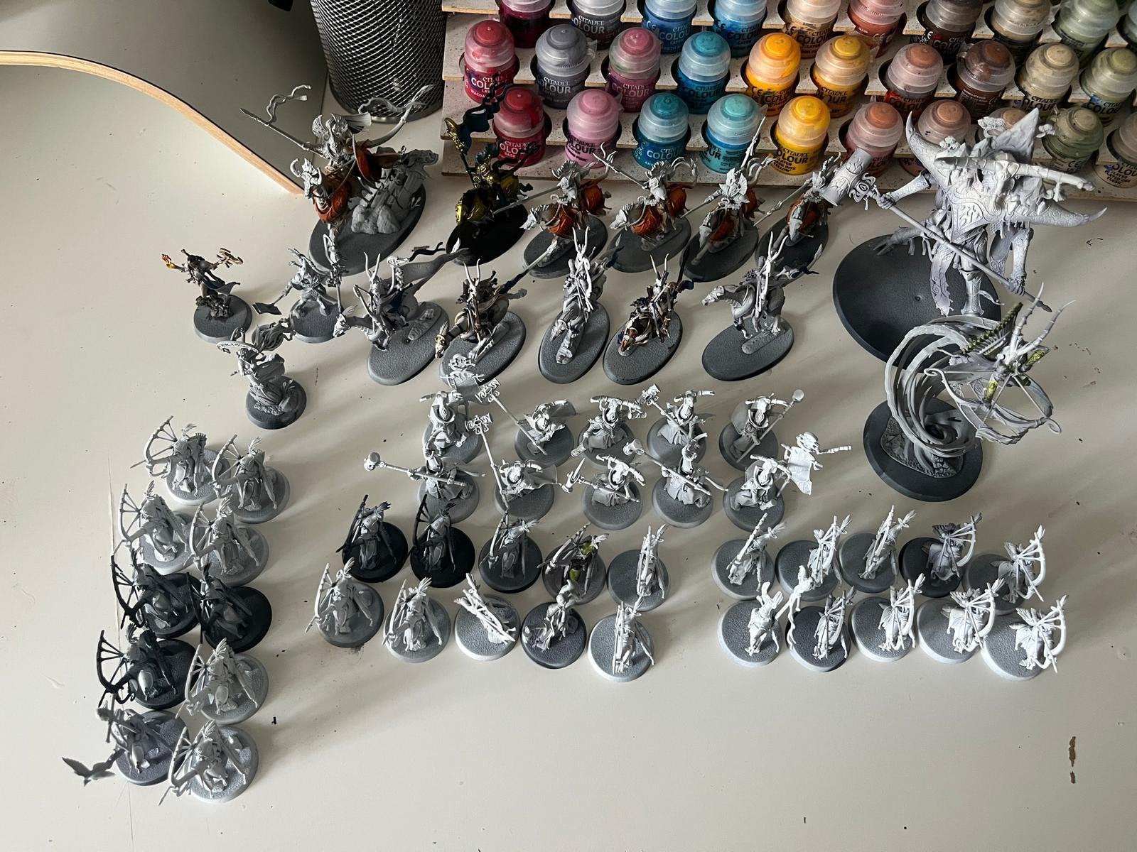 Lumineth Realmlord leger (alles in 1 koop), Hobby en Vrije tijd, Ophalen, Zo goed als nieuw, Warhammer, Figuurtje(s)