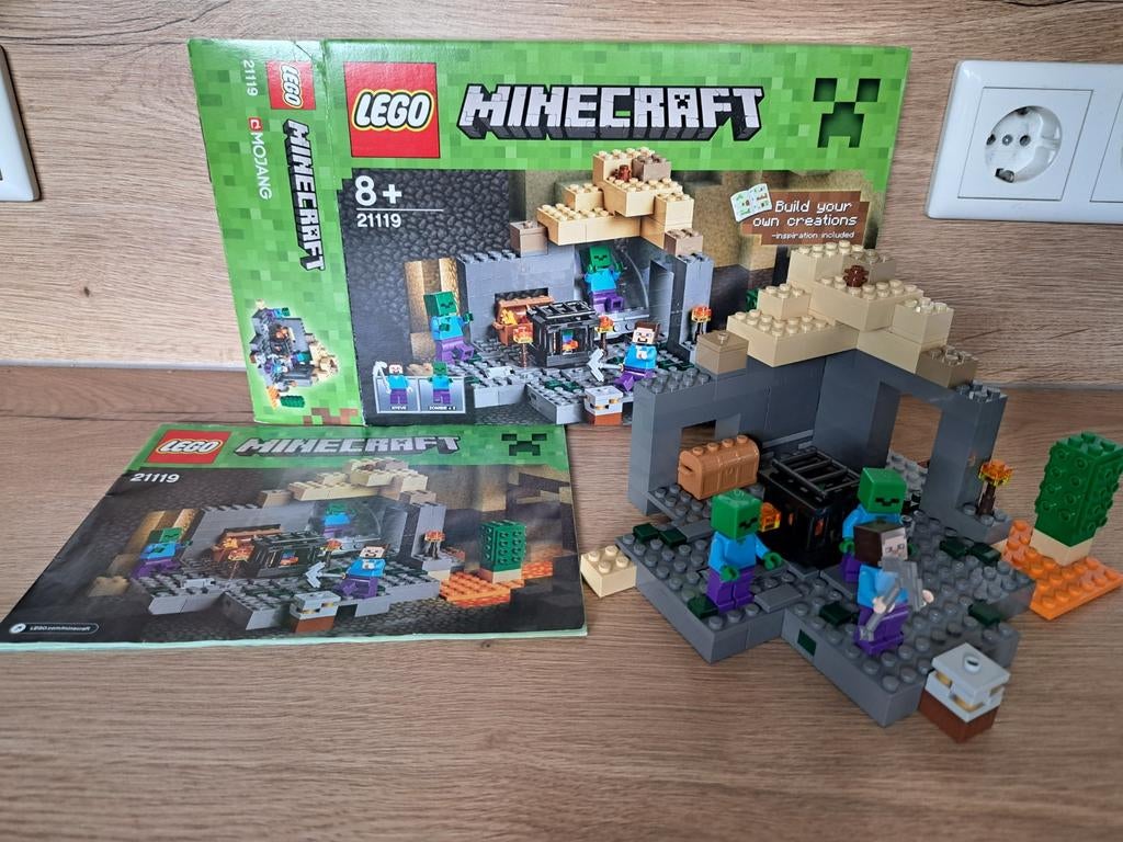 Lego 21119 Minecraft The Dungeon (compleet), Gebruikt, Minecraft, Lego, Ophalen of Verzenden