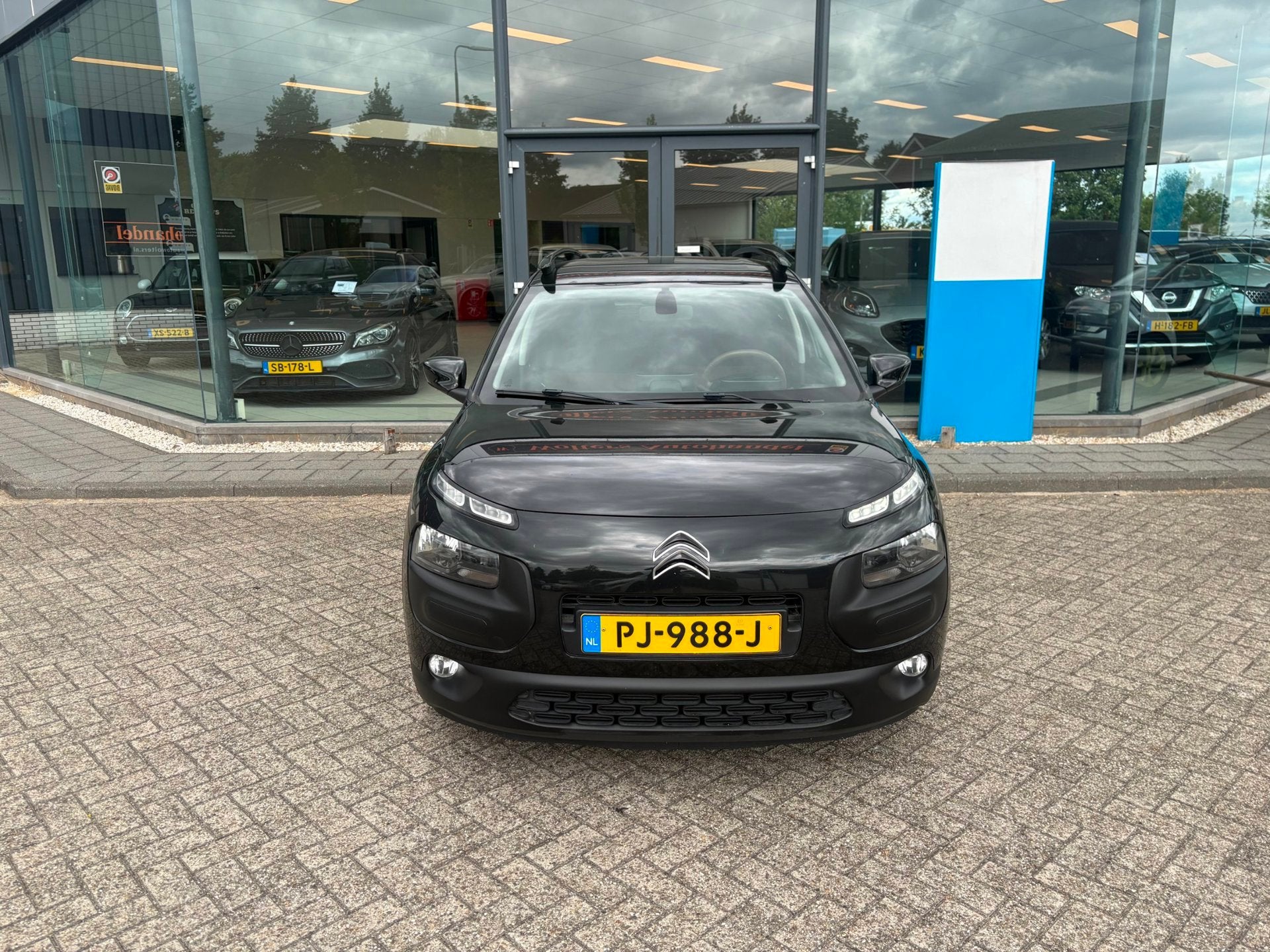 Citroen C4 Cactus 1.2 PureTech Shine *AUT, Auto's, Dealer onderhouden, 82 pk, Origineel Nederlands, Bedrijf