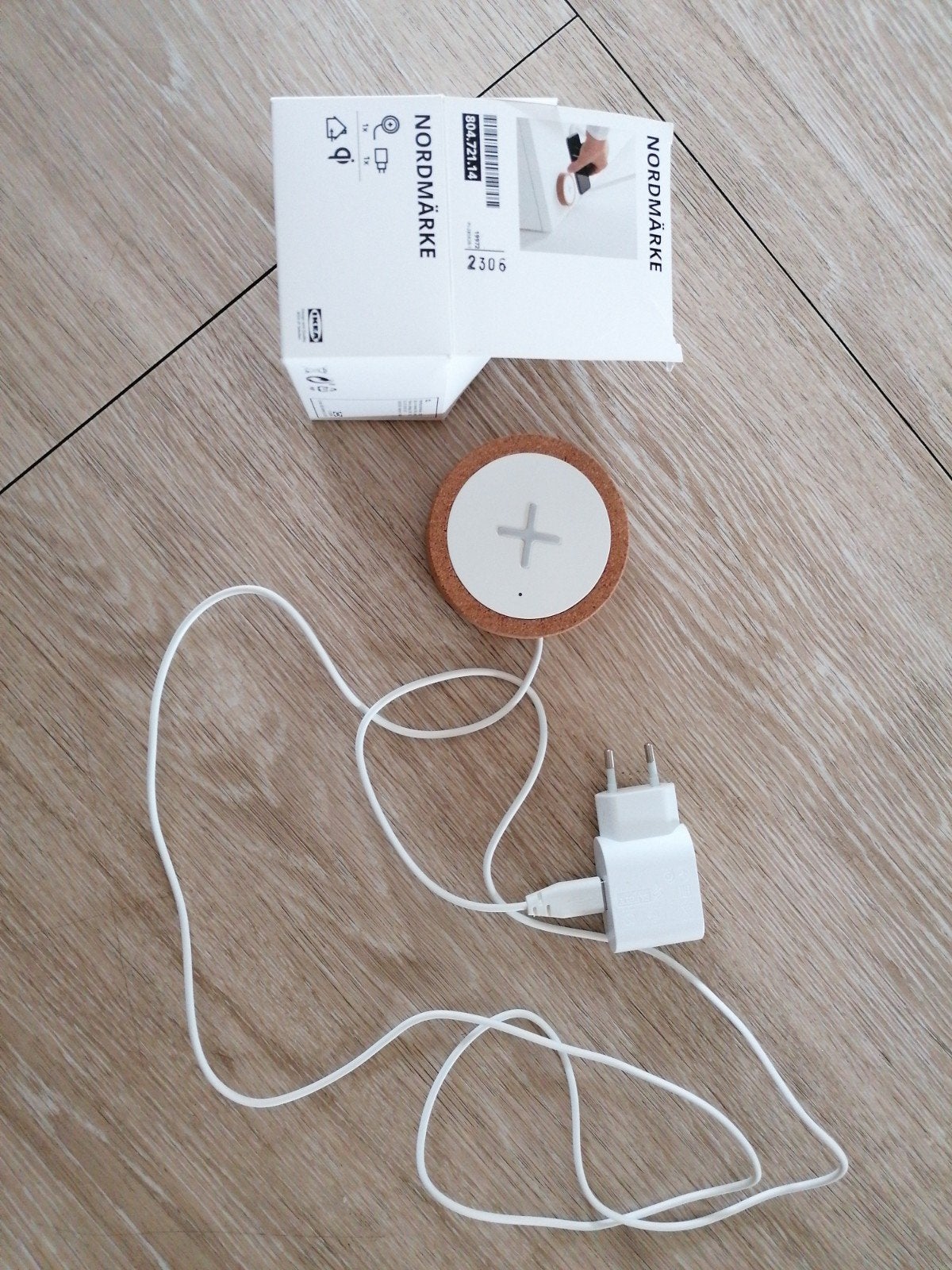 IKEA NORDMÄRKE Draadloze Oplader - Zo goed als nieuw, Ophalen, Universeel, IKEA, Draadloze oplader