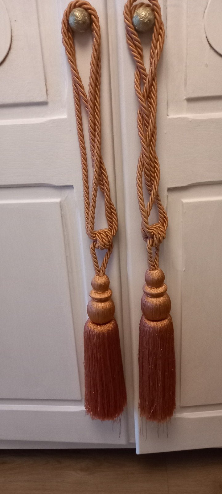 embrasses 3 stuks, Ophalen