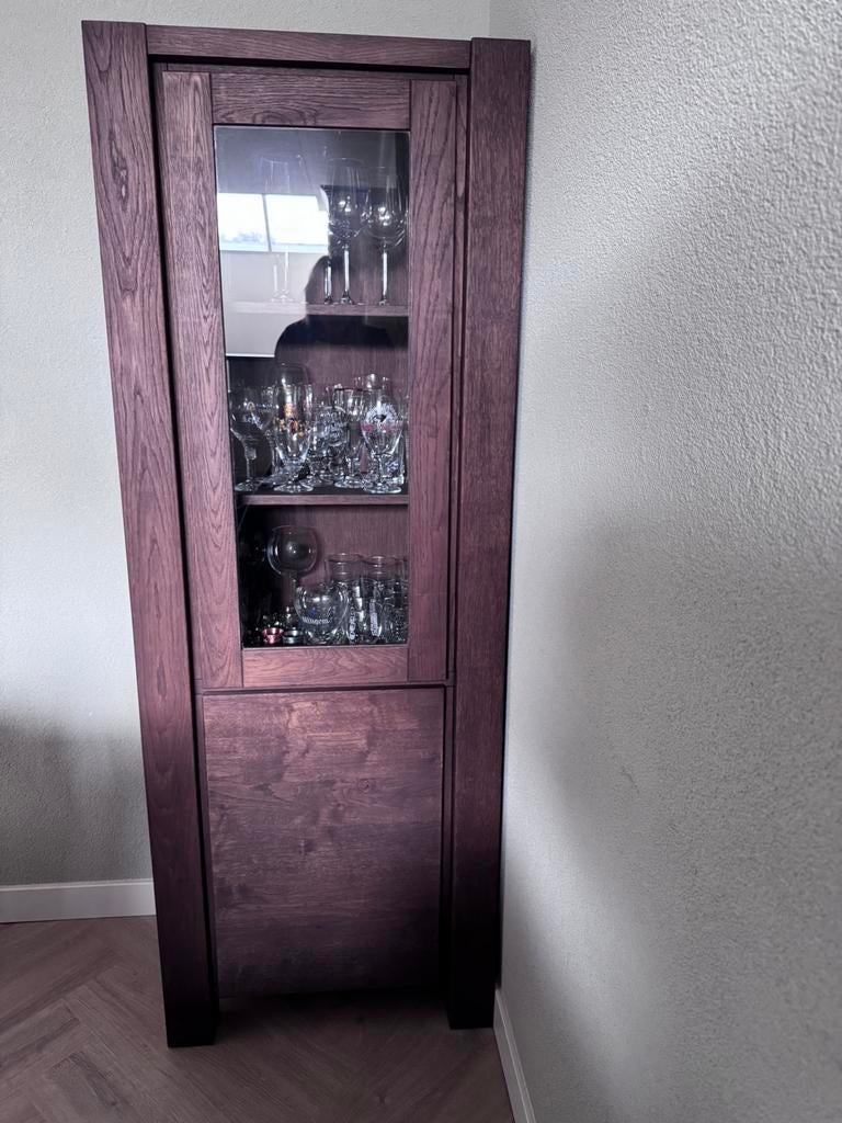 Kast te koop, Ophalen
