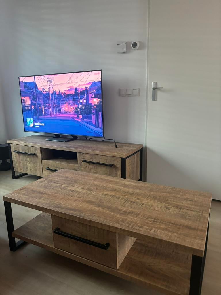 Industrieel TV-meubel + salontafel (set) – mooie staat, Ophalen