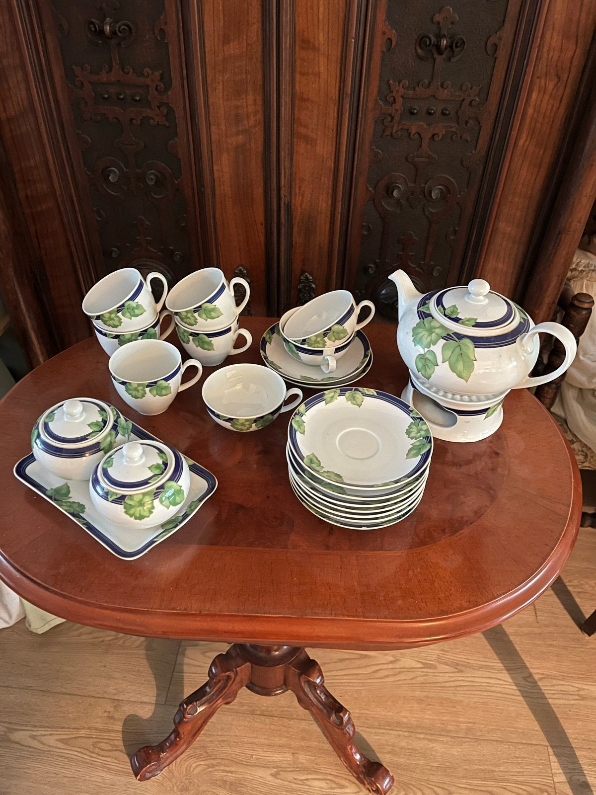 Kronester Bavaria theeservies met druivenblad decor, Gebruikt, Overige merken, Klassiek, Ophalen of Verzenden