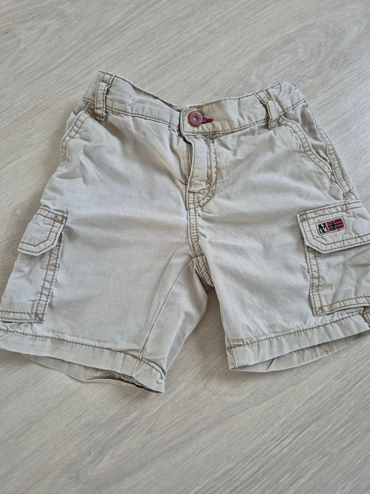 Napapijri korte broek maat 04 (100/102), Kinderen en Baby's, Kinderkleding | Maat 104, Broek, Ophalen of Verzenden, Zo goed als nieuw