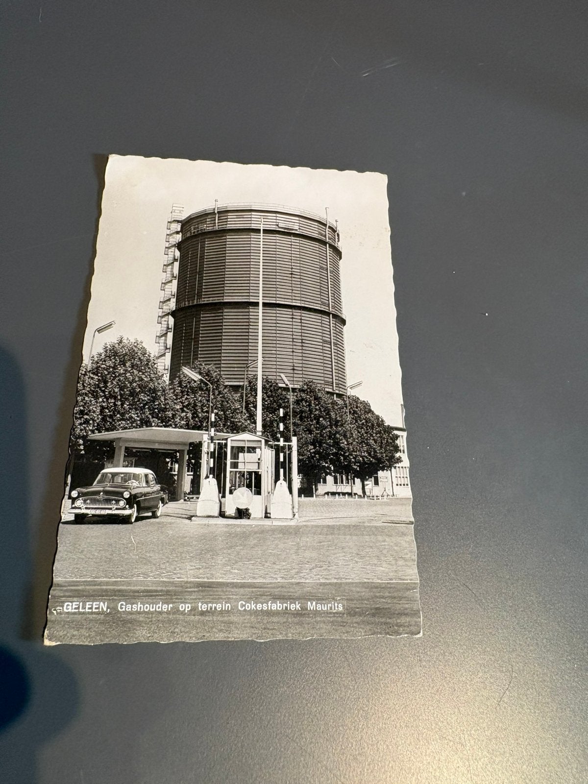 Oude fotokaart Geleen – Gashouder Cokesfabriek Maurits, Verzenden, Noord-Holland